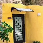 La Casa Del Don ゲストハウス 3*